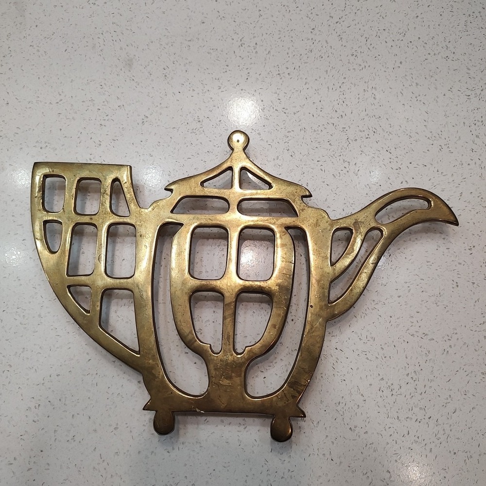 vtg brass trivet shaped teapot Hot Pad‎ Kitchen Baking Cottage Core Decor